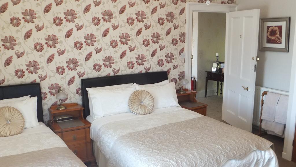 קיירנריאן The Homestead Guest House חדר תמונה